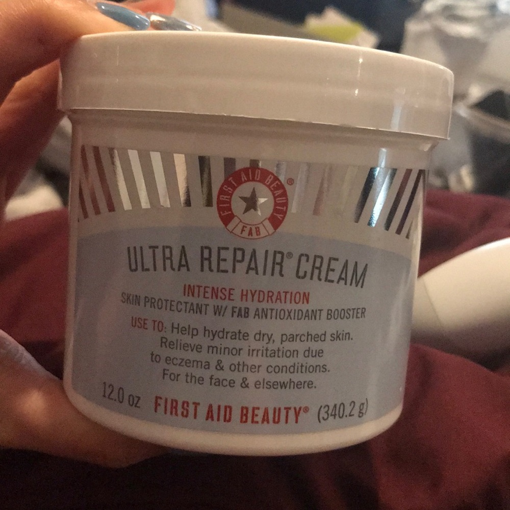 First aid beauty repair cream